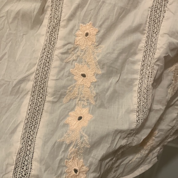 J crew embroidered pink top - Picture 5 of 8